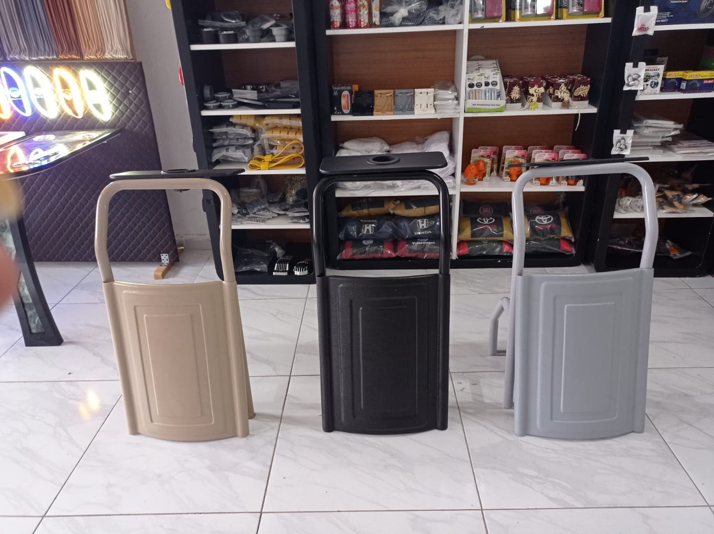Tekli Koltuk Ön Koruma Demiri (Bardaklıklı)